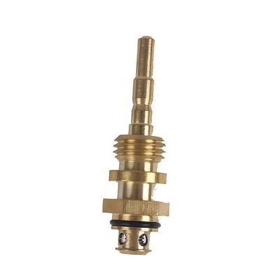 Hochfestes Material Präzisionspassung Junkers Ventilspindel 81,5mm Gas-Wasserheizer